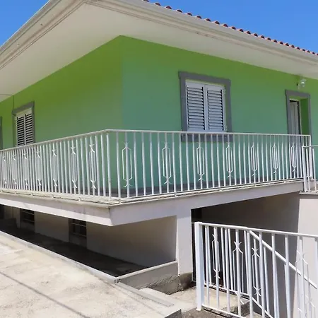 Casa Alem *